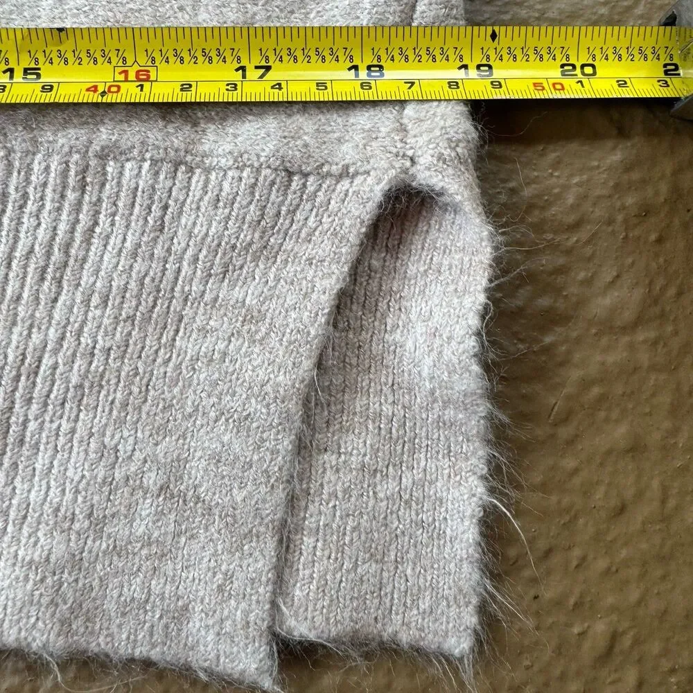 Magaschoni Beige Oversized Turtle Neck Soft Sweater Sz XS Western Soft And Cozy